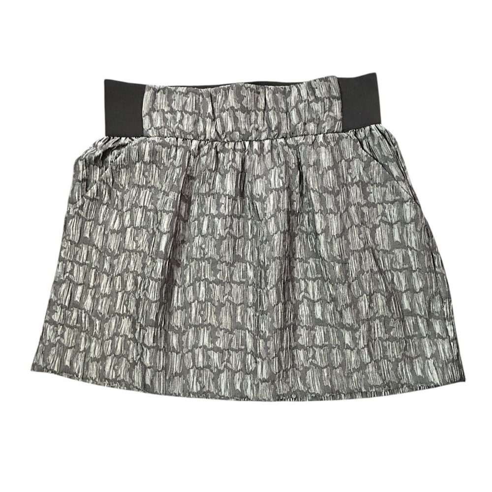 A Byer Skirt Womens Size L Gray Black Elastic Waist Pockets Lightweight Stretch